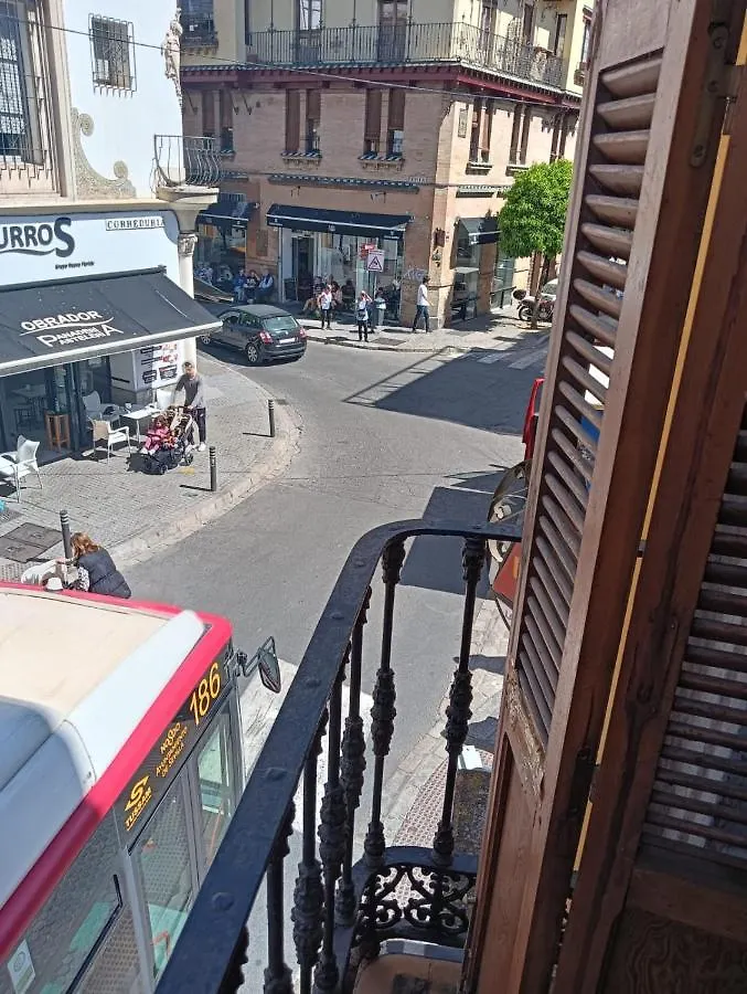 Apartamento Calle Feria Seville